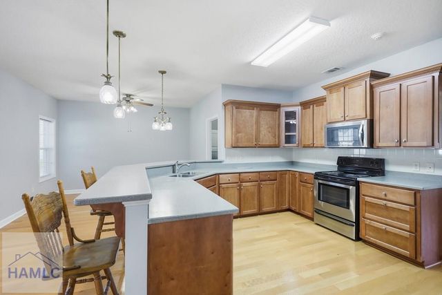 929 Oak Crest Drive, Hinesville, GA 31313