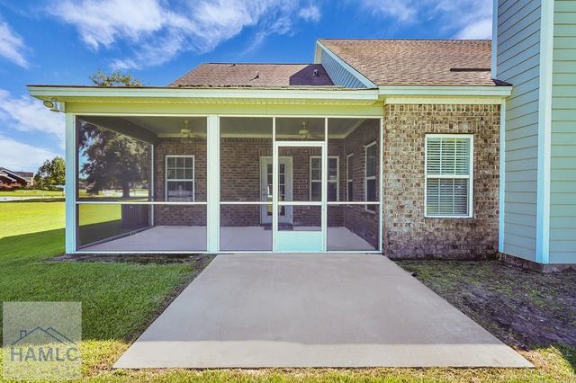 929 Oak Crest Drive, Hinesville, GA 31313