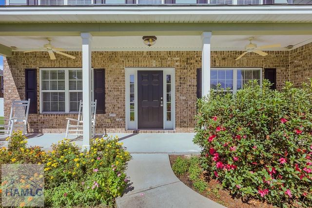 929 Oak Crest Drive, Hinesville, GA 31313