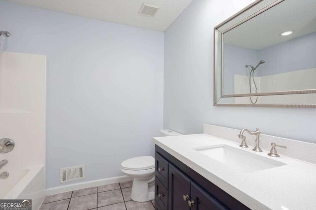 208 Windfield Drive, Woodstock, GA 30188