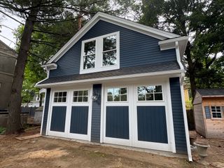 69 Bowen 2, Newton, MA 02459