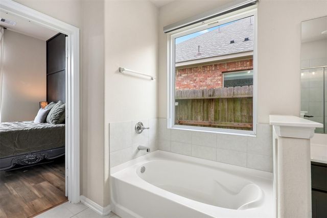 2509 Ocean Key Drive, Texas City, TX 77568