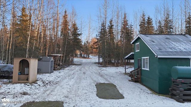 3940 N El Taino Drive, Wasilla, AK 99623
