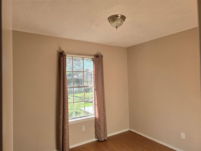 16726 David Glen Drive, Friendswood, TX 77546