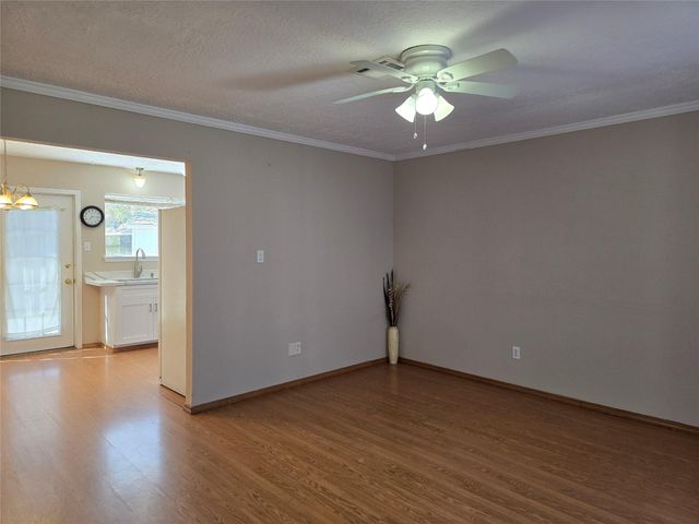 16726 David Glen Drive, Friendswood, TX 77546