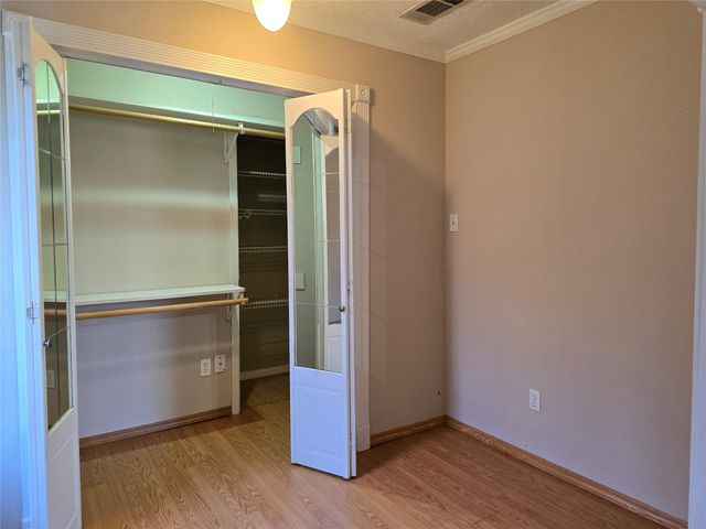 16726 David Glen Drive, Friendswood, TX 77546