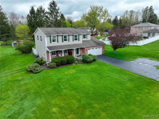 30 Hunter Court, Elma, NY 14059