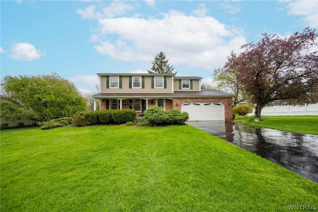 30 Hunter Court, Elma, NY 14059