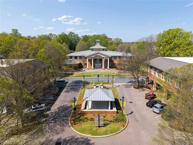 1061 Kirkland Circle, Smyrna, GA 30080