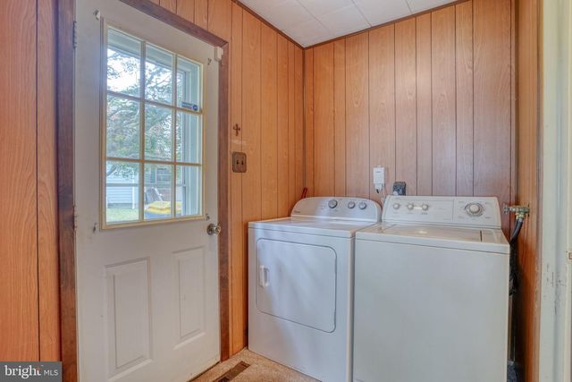 306 ALDER RD, Dover, DE 19904