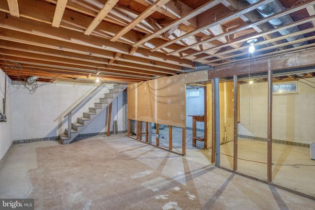 306 ALDER RD, Dover, DE 19904