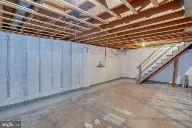 306 ALDER RD, Dover, DE 19904