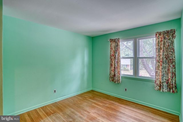 306 ALDER RD, Dover, DE 19904