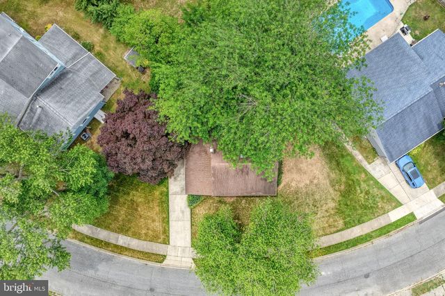 306 ALDER RD, Dover, DE 19904