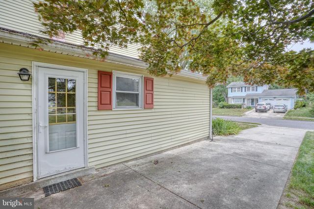 306 ALDER RD, Dover, DE 19904