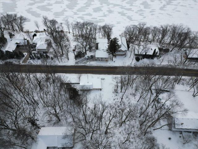 4736 N Shore Drive, Mound, MN 55364