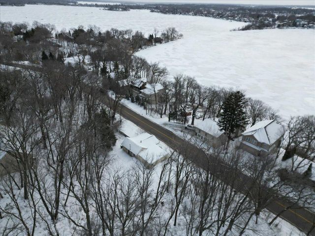 4736 N Shore Drive, Mound, MN 55364