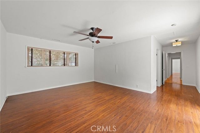 5857 Nagle, Sherman Oaks, CA 91401