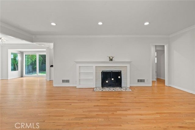 5857 Nagle, Sherman Oaks, CA 91401