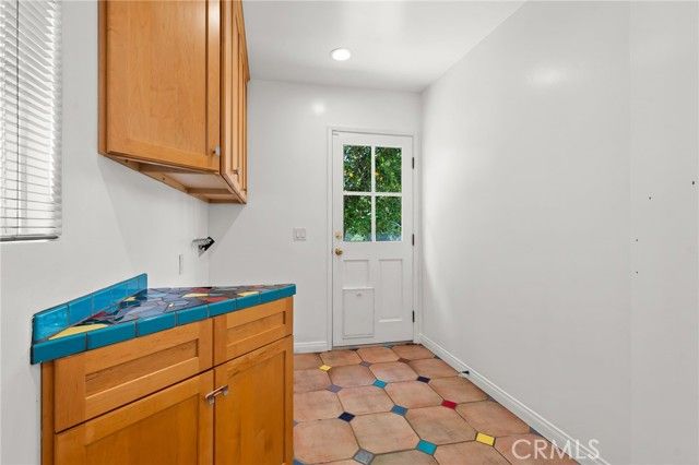 5857 Nagle, Sherman Oaks, CA 91401