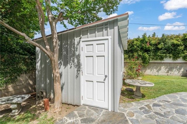 5857 Nagle, Sherman Oaks, CA 91401