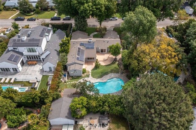 5857 Nagle, Sherman Oaks, CA 91401