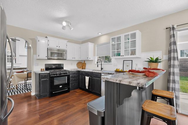 6908 Lamar Avenue NW, Albuquerque, NM 87120