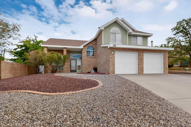6908 Lamar Avenue NW, Albuquerque, NM 87120