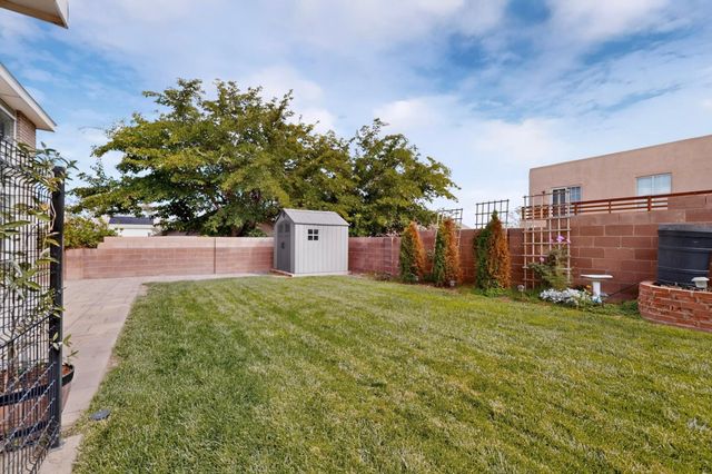 6908 Lamar Avenue NW, Albuquerque, NM 87120