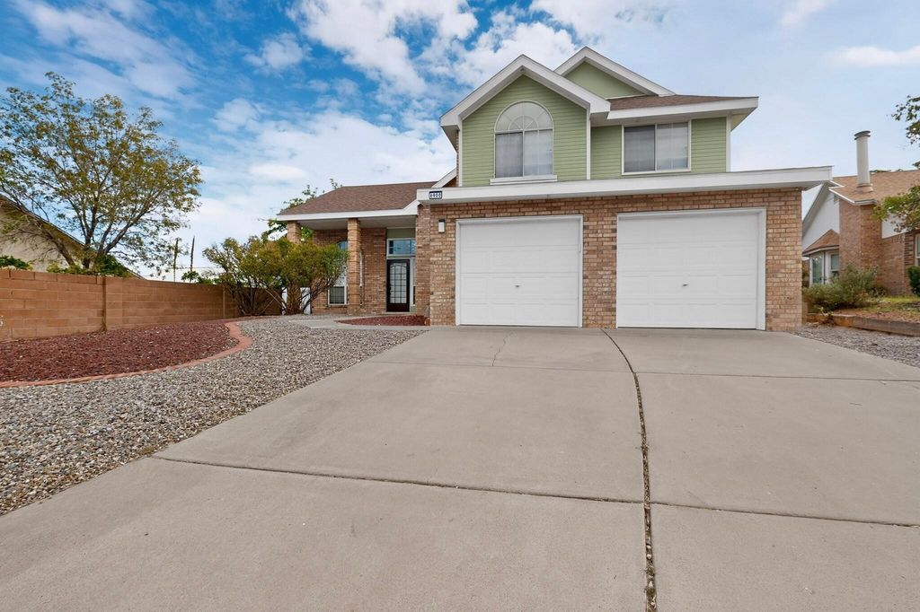 6908 Lamar Avenue NW, Albuquerque, NM 87120