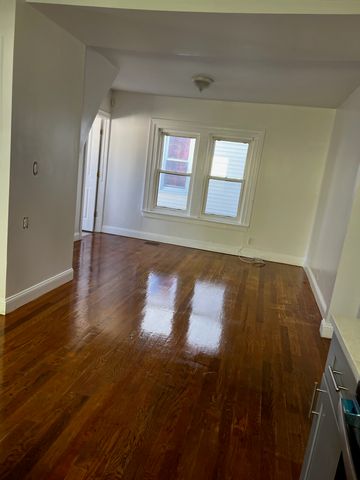 1248 Pembroke Street, Bridgeport, CT 06608