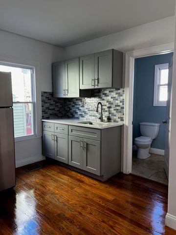 1248 Pembroke Street, Bridgeport, CT 06608