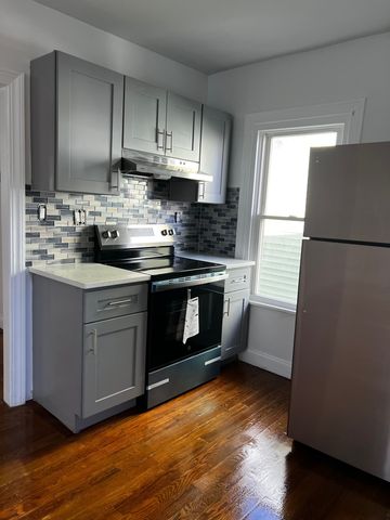 1248 Pembroke Street, Bridgeport, CT 06608