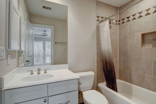 6128 Hamman Street, Houston, TX 77007