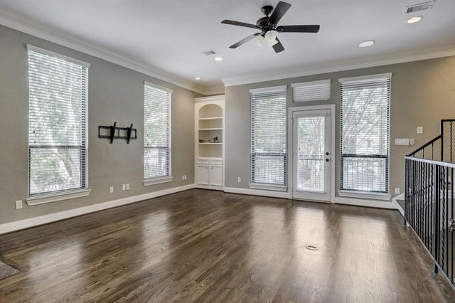 6128 Hamman Street, Houston, TX 77007