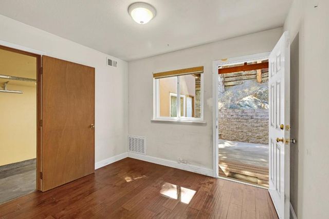 141 Pecks Lane, South San Francisco, CA 94080