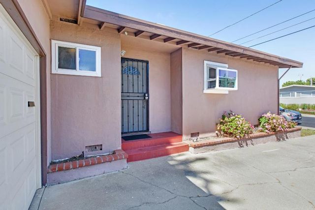 141 Pecks Lane, South San Francisco, CA 94080