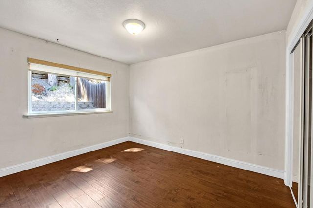 141 Pecks Lane, South San Francisco, CA 94080