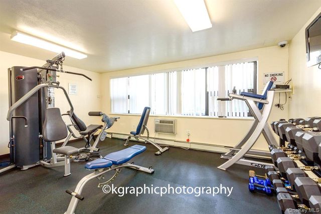 650 Shore Road 2N 3rd flr, Long Beach, NY 11561