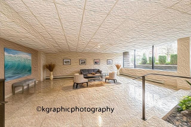 650 Shore Road 2N 3rd flr, Long Beach, NY 11561