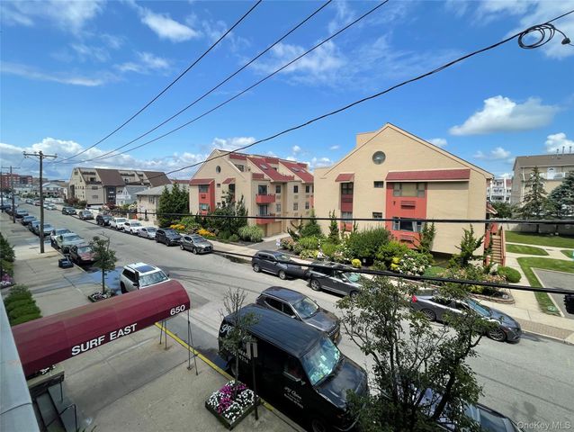 650 Shore Road 2N 3rd flr, Long Beach, NY 11561