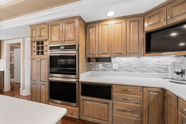 103 Hidden Way Ct, Hendersonville, TN 37075
