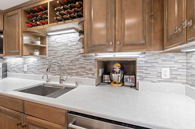 103 Hidden Way Ct, Hendersonville, TN 37075