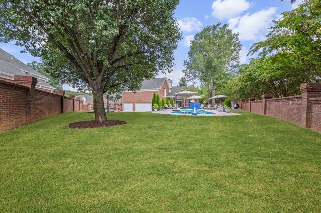 103 Hidden Way Ct, Hendersonville, TN 37075