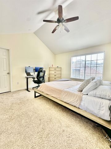 213 Cimarron Trail 1, Irving, TX 75063