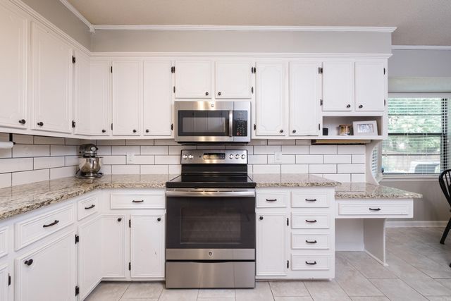 4 Tortoise Park Cove, Little Rock, AR 72211