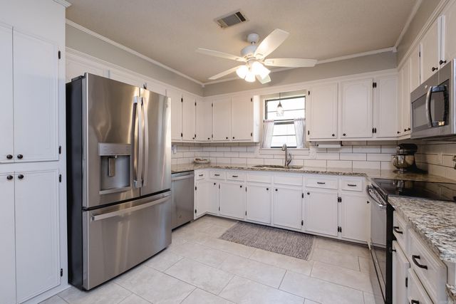 4 Tortoise Park Cove, Little Rock, AR 72211