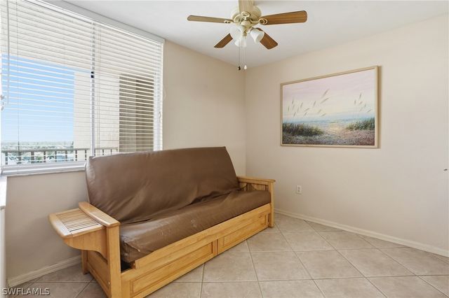 11118 Gulf Shore DR A803, Naples, FL 34108