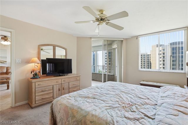 11118 Gulf Shore DR A803, Naples, FL 34108