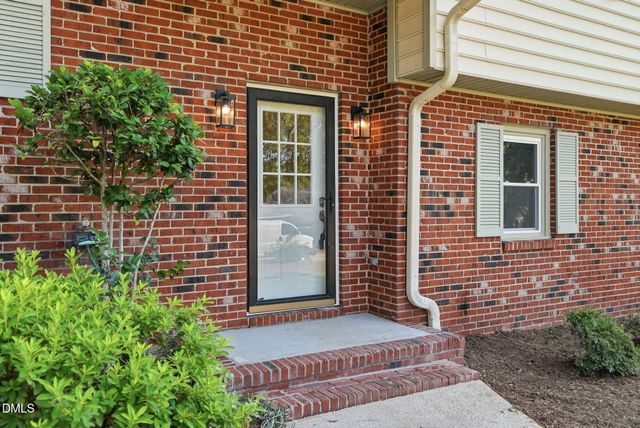 803 Roanoke Drive, Cary, NC 27513